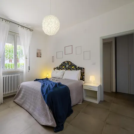 Lido Di Fermo-free Parking Miramare * Lido di Fermo